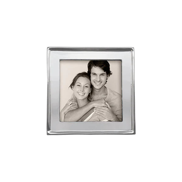 https://vondasgifts.com/cdn/shop/products/signature4x4frame_600x.webp?v=1657564448